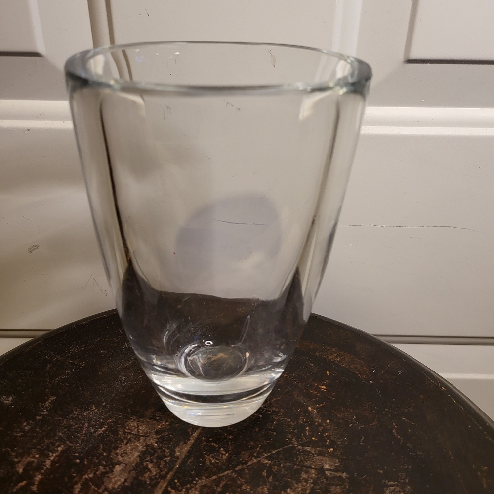 Vintage Heavy Glass Swedish Vase 6.33" - Picture 1 of 10
